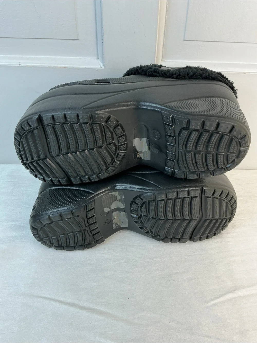 Cape Robbin Black Platform Mules crocs style